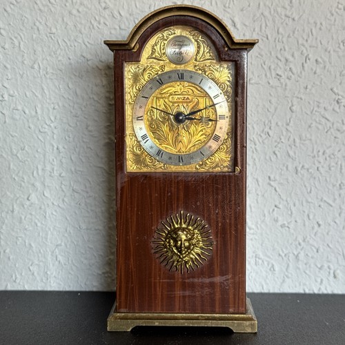 Reduced swiza tempus fugit - **reduced**,