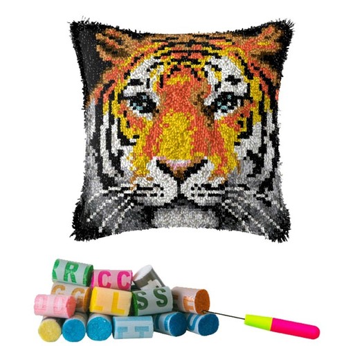 Diy latch hook kit pillowcase - diy,