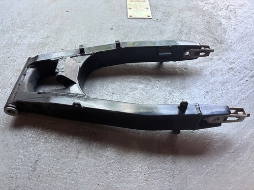 Suzuki rf900 swingarm with - rf900,