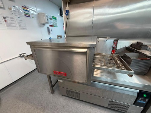 Commercial conveyor pizza - conveyor,