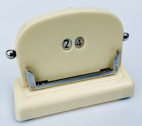 Vintage cream bakelite - cream,