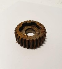 BSA C15 CR Mainshaft Pinion 3