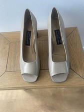 Russell & Bromley Sandals -