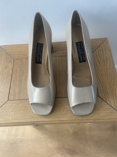 Russell bromley sandals - russell,