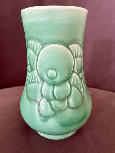 Vintage crown ducal ware vase - crown,
