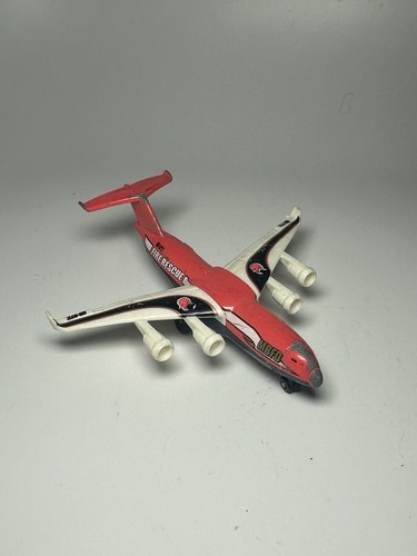 Matchbox skybusters sky cargo - skybusters,