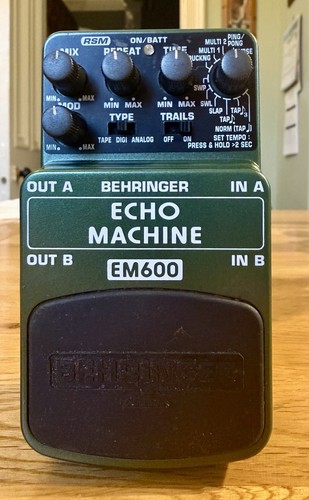 Behringer em600 echo - behringer,