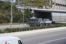 Truck Photo Mercedes-Benz