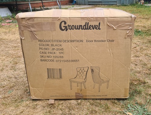 Groundlevel black velvet chair - black,