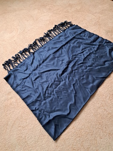 New navy scarf pashmina - new, in