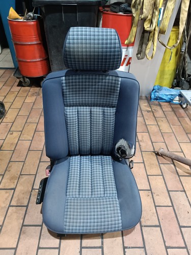 Mercedes w124 driver seat - mercedes,