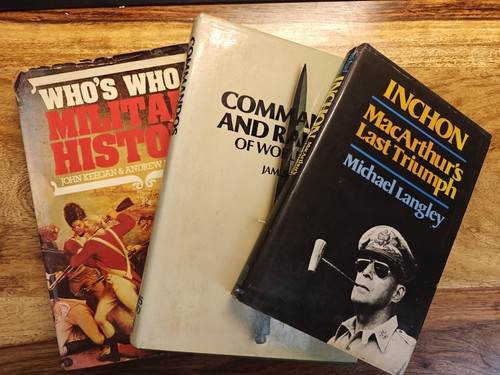 Military history hardback - 3,