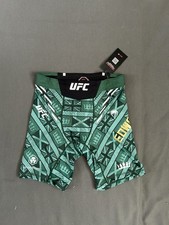 Men's UFC Unrivaled by Venum Green Leon Edwards Vale Tudo Short