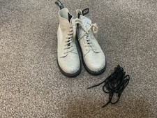 Dr. Martens 1460 Pascal Youth