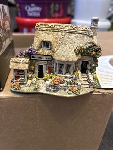 Lilliput lane open all hours - lane,