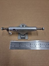 Independent Skateboard Truck -