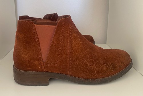 Clarks womens chelsea boots - womens,