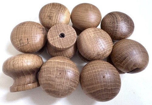 Wooden knobs kitchen - x,