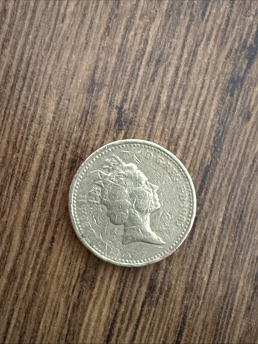 Rare 1985 pound - 1985, queen