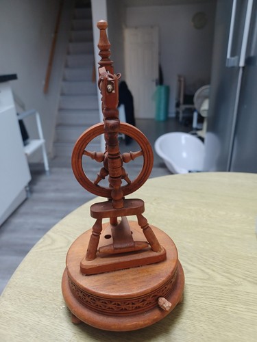 Vintage reuge handmade - vintage, music