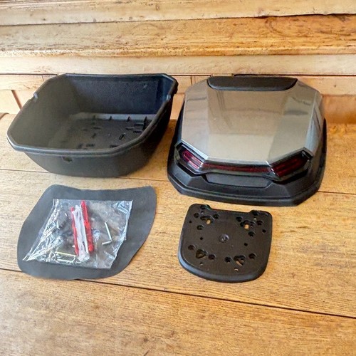 Motorcycle top box - top,