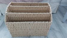 WICKER MAGAZINE RACK