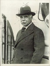 1930 Press Photo Arts patron