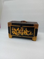 ANTIQUE  CHINESE  LACQUERED  MOTHER  OF  PEARL  JEWELLERY  BOX