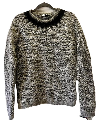 Whistles grey black - &,