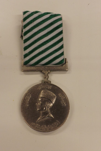 Pakistan military medal - military, 100