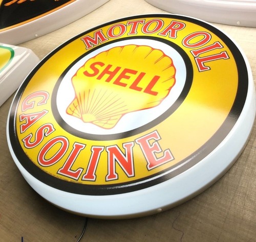 Shell oil illuminated wall - shell,
