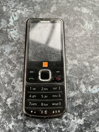 Nokia 6700 classic - ,