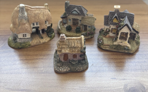 Mini painted resin cottage - painted,