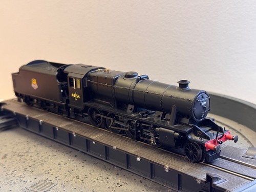 Hornby r2229 class 8 0 - class, 2-8-0