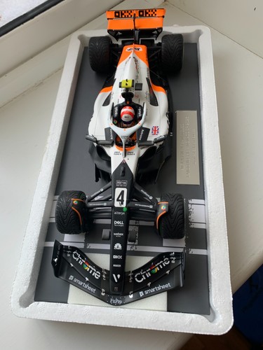 Minichamps 18 mclaren - f1,