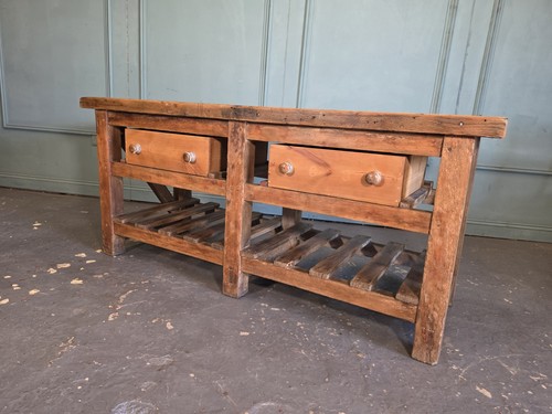 Antique rustic kitchen - kitchen, island