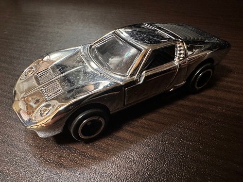 Tomica lamborghini miura - lamborghini,