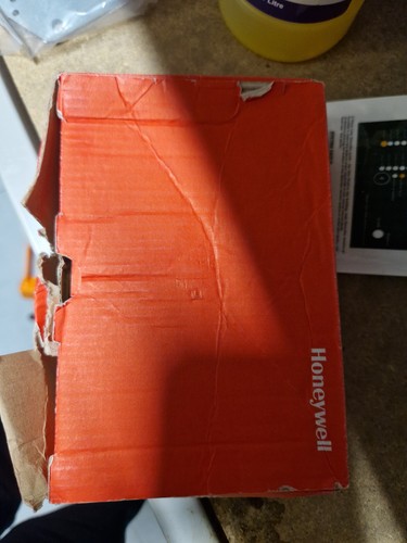 Honeywell way divert valve - 2,