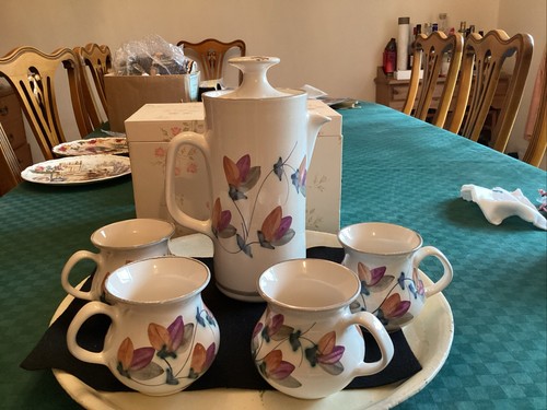 Rye iden pottery flower - rye,