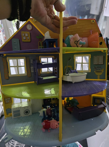 Peppa pig complete doll - peppa,