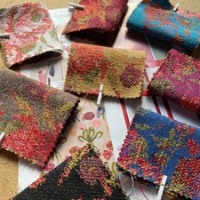 Classic Shabby Chic Floral Upholstery Fabric For Cushions & Curtains Per Metre