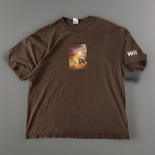 Vintage 2000 fire emblem - vintage, 2000’s