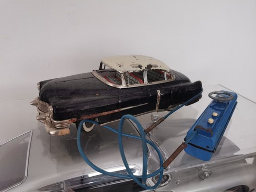 Gama cadilac 1953 tin plate - gama,