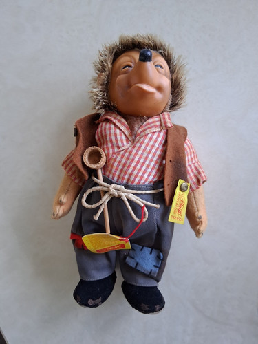 Steiff mecki hedgehog - mecki,