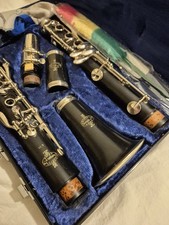 Buffet E11 Bflat Bb Clarinet with Hard Case Excellent Condition