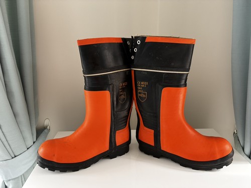 Stihl chainsaw boots 5 - stihl,