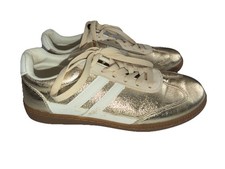 Claudia Ghizzani Gold Casual