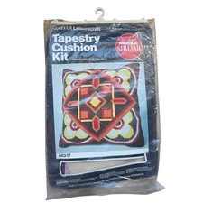 Tapestry Cushion Kit Retro