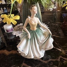 Royal Doulton Cynthia 1983 HN