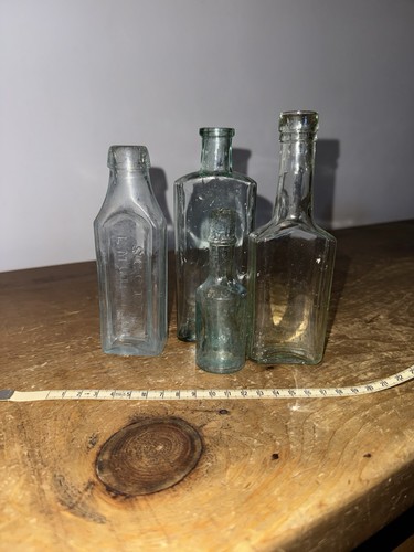 Antique vintage embossed - 4x,